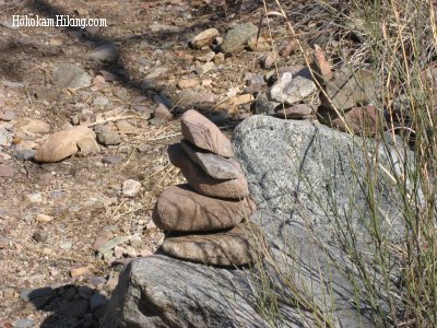 A cairn marking the trail in Roger's Canyon